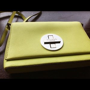 !! EXCELLENT CONDITION !! Yellow Kate Spade Purse